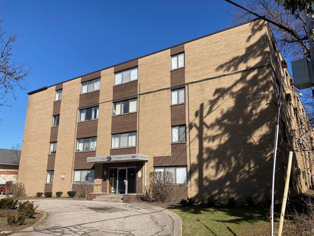 1821 Lee Rd   #311, Cleveland, OH 44118