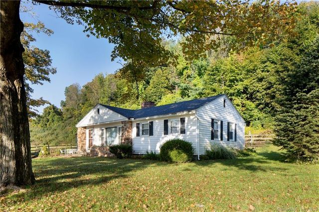 138 Sand Rd, Canaan, CT 06018