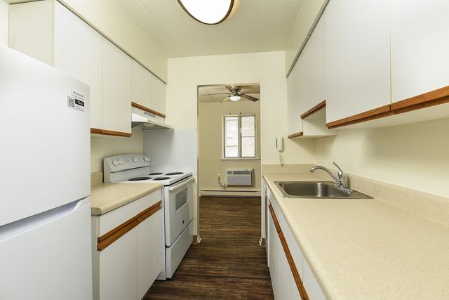 525 Norwood House Rd #16-1616, Downingtown, PA 19335