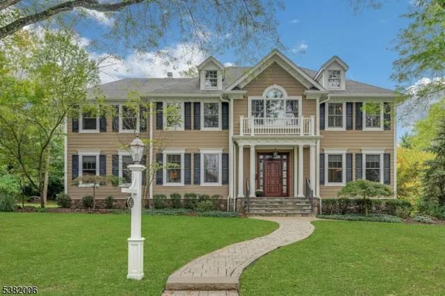 40 Lee Terrace, Short Hills, NJ 07078