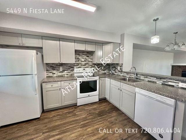 5449 Fiesta Ln, Colorado Springs, CO 80918