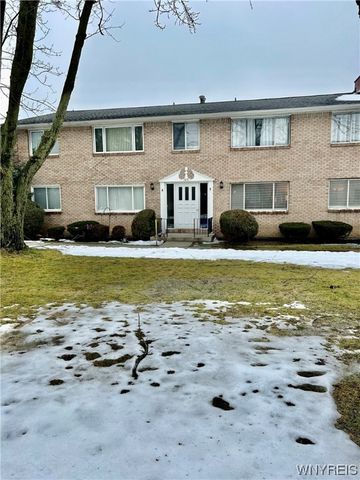 105 Old Lyme Dr   #5, Amherst, NY 14221