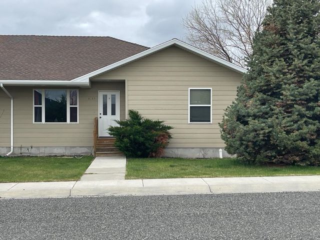 2956 Kent Ave, Cody, WY 82414