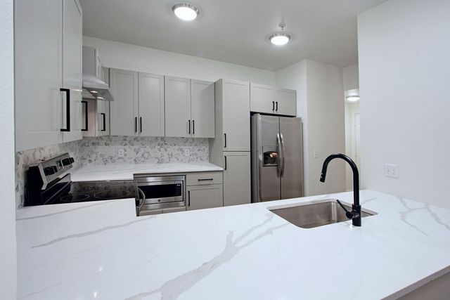 21150 N  Tatum Blvd #1028, Phoenix, AZ 85050