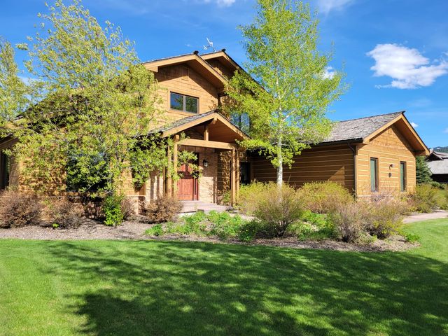 1 Cold Springs Ln, Victor, ID 83455