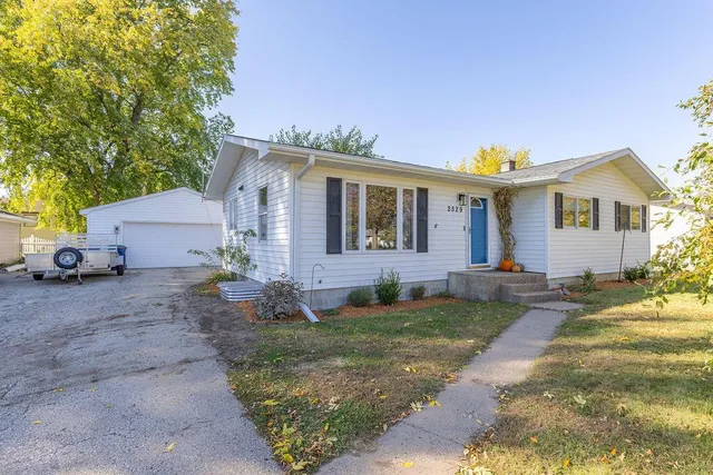 2529 Western AVENUE, La Crosse, WI 54603