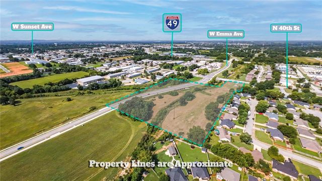 W  Emma Ave #1-2-3, Springdale, AR 72762