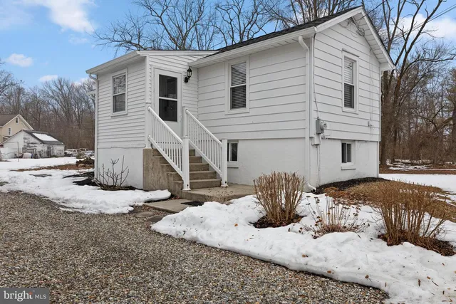 171 Skeet Rd, Medford, NJ 08055