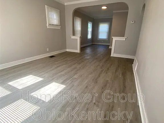 109 Ernst Ave, Dayton, OH 45405