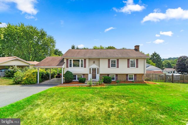 5809 Catoctin Vista Dr, Mount Airy, MD 21771