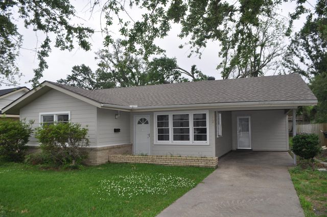 3921 Creole St, Lake Charles, LA 70605