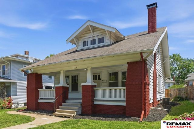 1730 S  22nd St, Lincoln, NE 68502