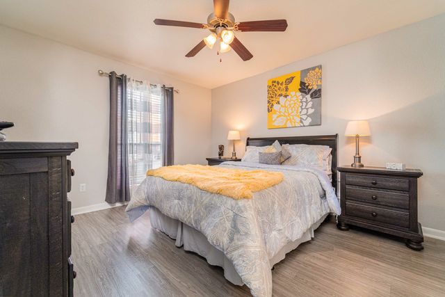 2801 Broadmead Dr #1108, Houston, TX 77025