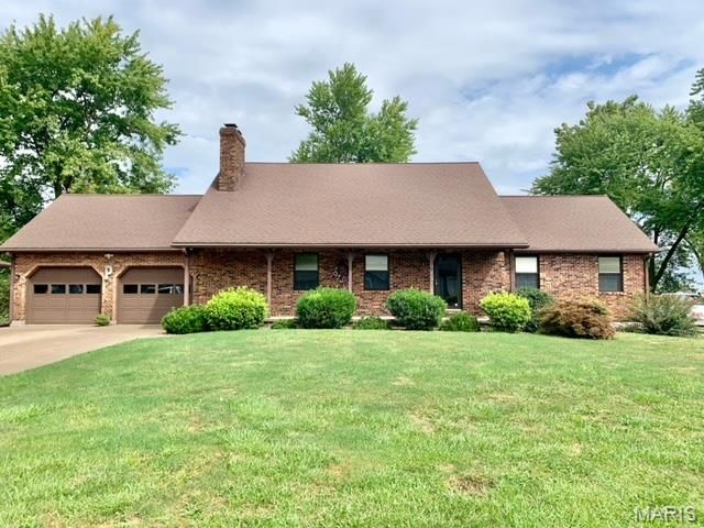 922 Park St, Monroe City, MO 63456