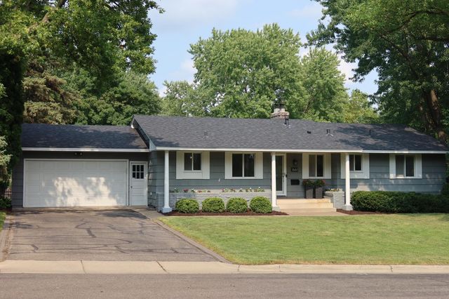 1661 Virginia Ave S, Saint Louis Park, MN 55426