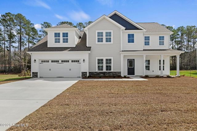 122 Rolling Water Lane, Peletier, NC 28584