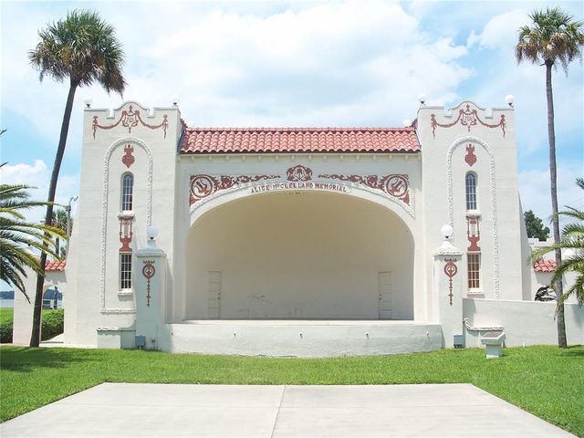 1147 E  McDonald Ave #201, Eustis, FL 32726