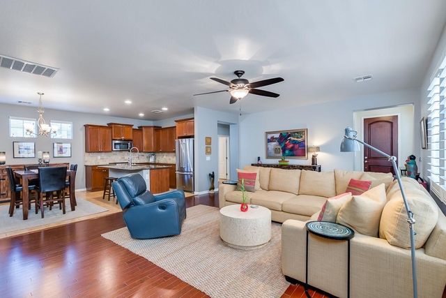 3487 E  Windsor Dr, Gilbert, AZ 85296