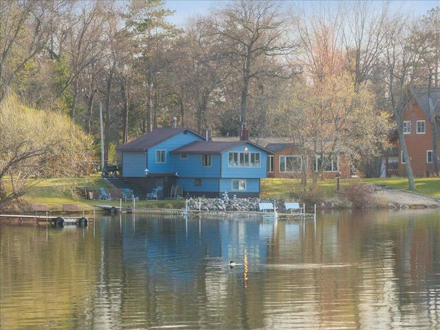 5163 Crow Wing Lake Rd, Fort Ripley, MN 56449