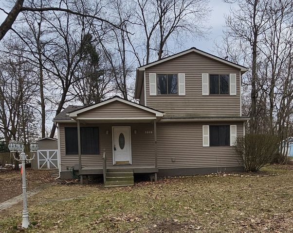 3202 Giddings Blvd, Highland, MI 48356