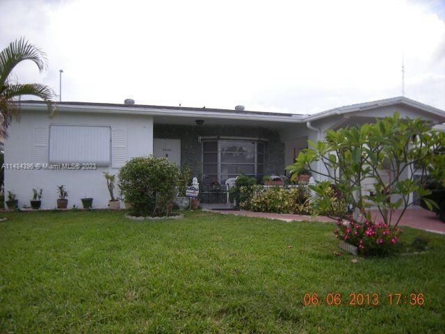 4205 NW 52nd Ave, Fort Lauderdale, FL 33319