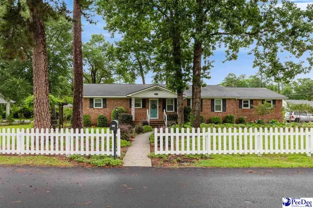 1201 Windsor Rd, Florence, SC 29505