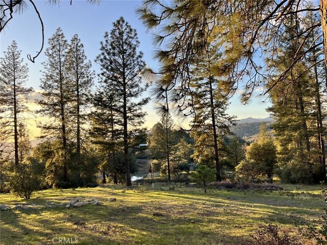 Timberwood Ln #8, Oakhurst, CA 93644