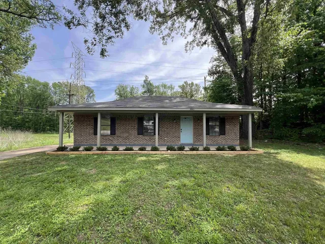 3065 Peggy Rd, Memphis, TN 38128