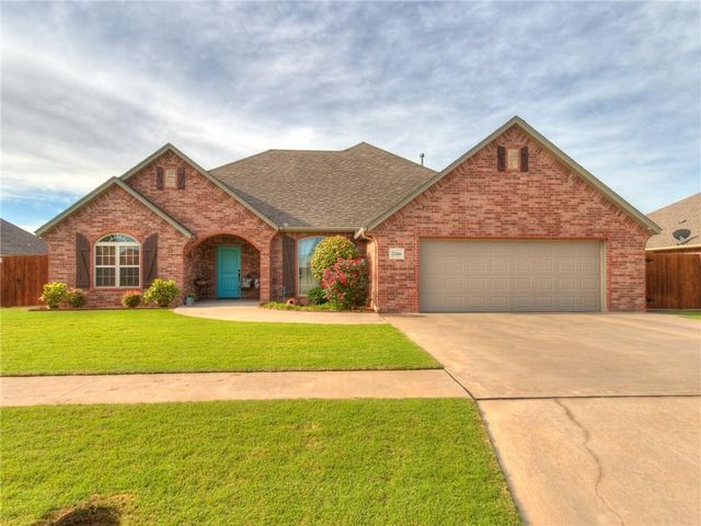 2200 E  Ez Go Dr, Weatherford, OK 73096