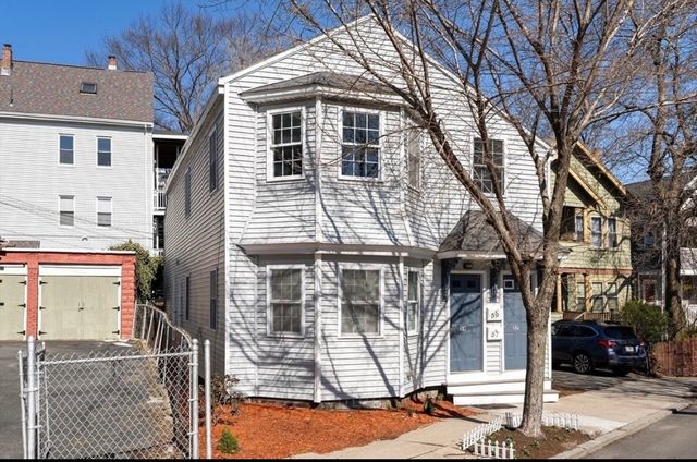 59 Day St, Jamaica Plain, MA 02130