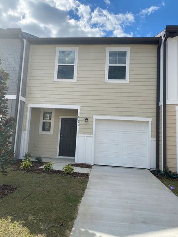 1053 Appleton St, Davenport, FL 33837