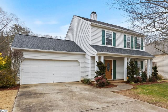 204 Clay Thorn Ct, Greer, SC 29651
