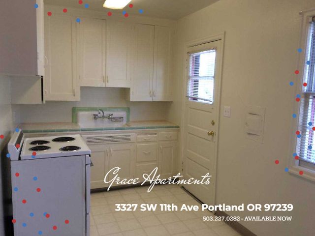 3327 SW 11th Ave #1, Portland, OR 97239