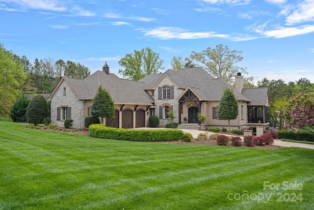 105 Grey Lady Ct, Mooresville, NC 28117