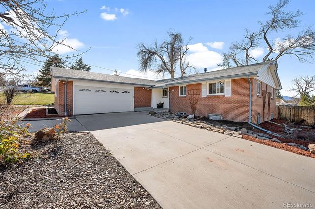 11705 W 30th Place, Lakewood, CO 80215