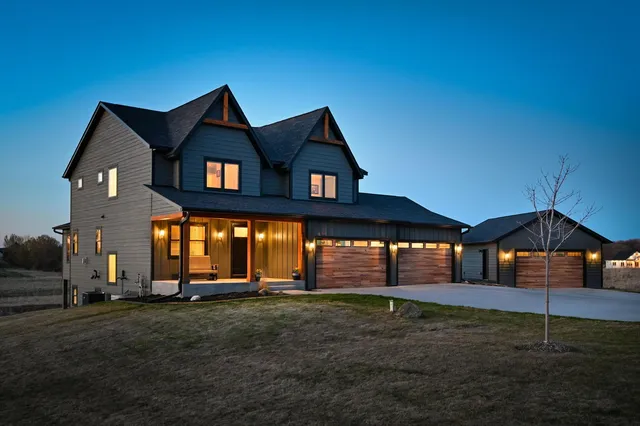 7400 74th Ave, Greenfield, MN 55357