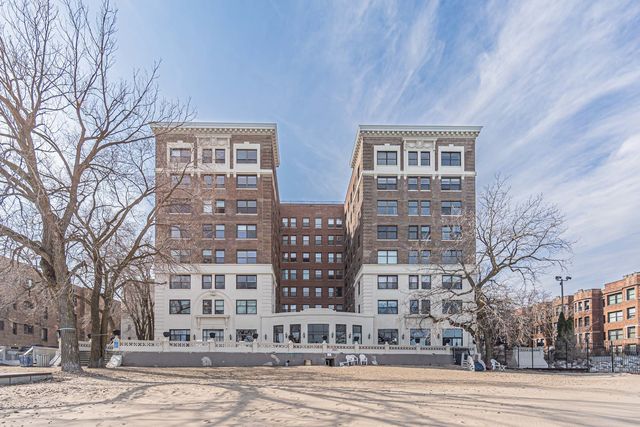 1205 W  Sherwin Ave #706, Chicago, IL 60626