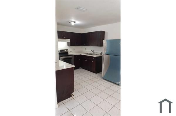 5307 NW 23rd St, Fort Lauderdale, FL 33313