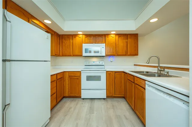 4719 71st St, Urbandale, IA 50322