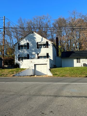 881 Broadway Rd #2, Milton, PA 17847