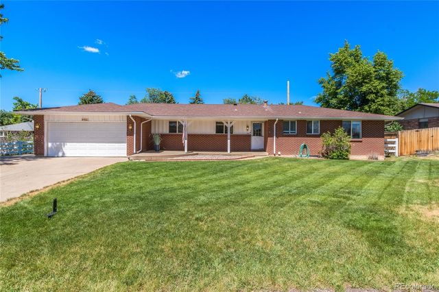 8711 S Ammons Street, Littleton, CO 80128