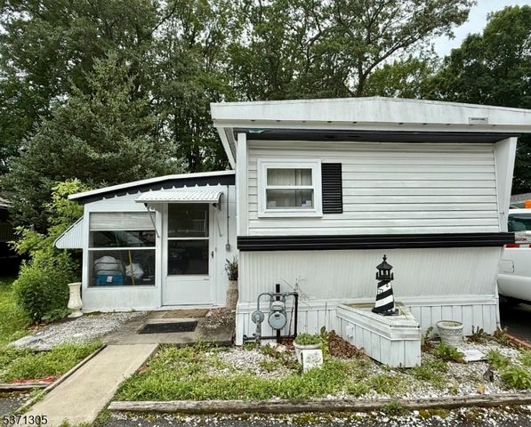 93 MOUNT PLEASANT AVENUE C2 #C2, Dover, NJ 07801