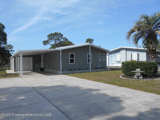 7473 Moriah Ave, Brooksville, FL 34613