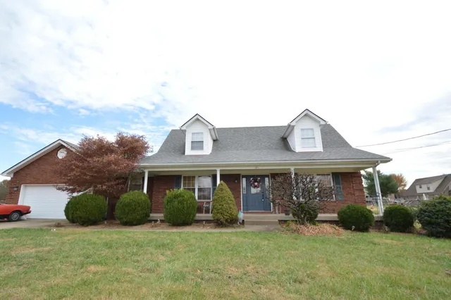 591 Mary David Dr, Shepherdsville, KY 40165