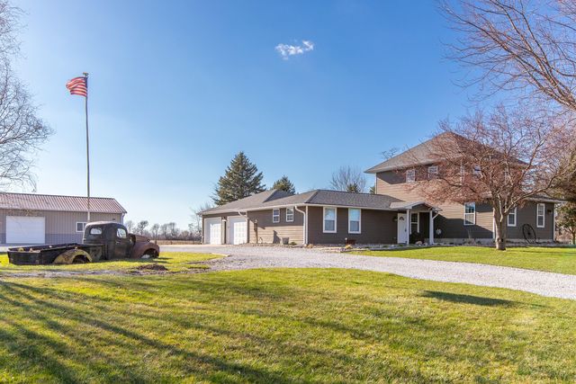 827 S  Division St, Boone, IA 50036