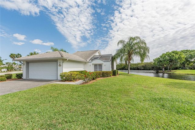1700 Aynsley Way, Vero Beach, FL 32966