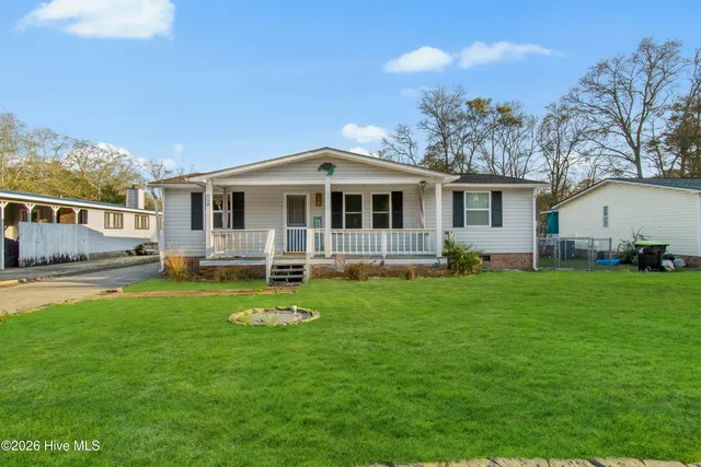 528 Live Oak Drive, Sunset Beach, NC 28468