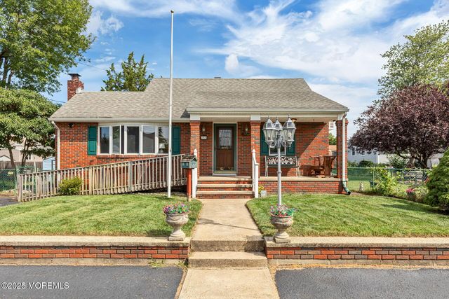 31 N Clark Street, Hazlet Township, NJ 07734