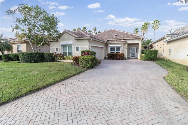 7543 Sika Deer Way, Fort Myers, FL 33966