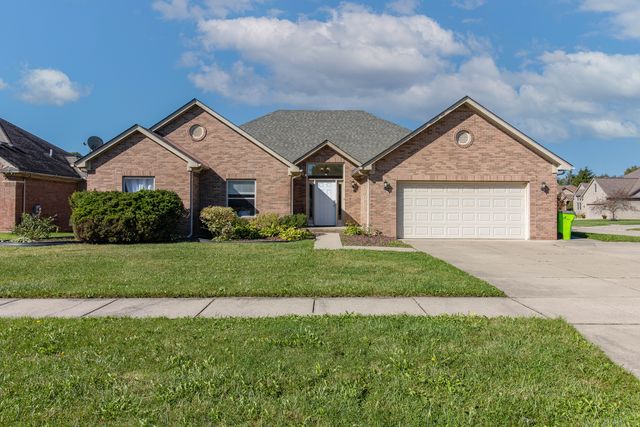 53361 Zachary Dr, Chesterfield, MI 48047